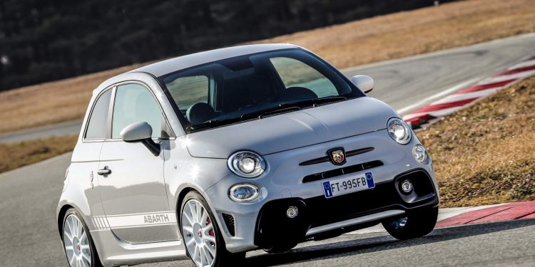 Abarth leva 595 "esseesse" e 124 Tributo Rally ao salão de Genebra! 78