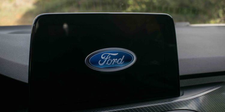 Ford Focus ST Line 1.5 TDCi: O melhor do segmento? 31