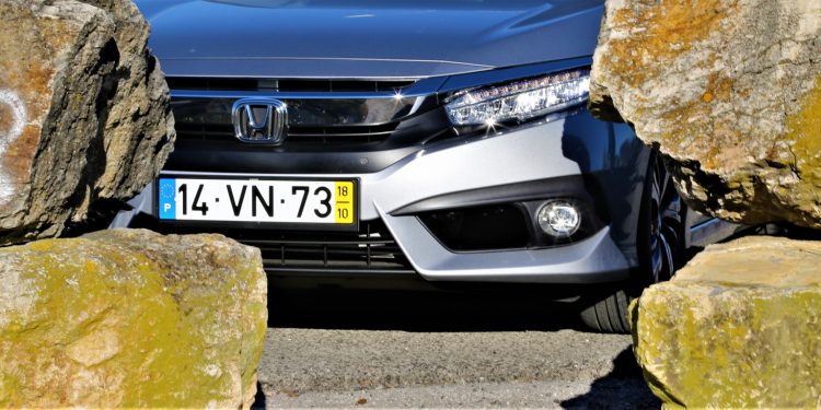 Honda Civic Sedan 1.5 VTEC Turbo Executive: Performance "disfarçada"! 39