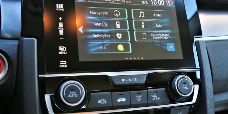 Honda Civic Sedan 1.5 VTEC Turbo Executive: Performance "disfarçada"! 61