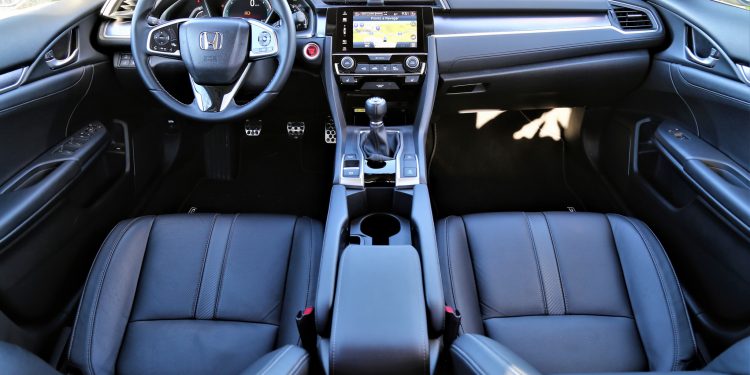 Honda Civic Sedan 1.5 VTEC Turbo Executive: Performance "disfarçada"! 30