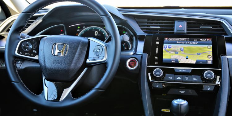 Honda Civic Sedan 1.5 VTEC Turbo Executive: Performance "disfarçada"! 29