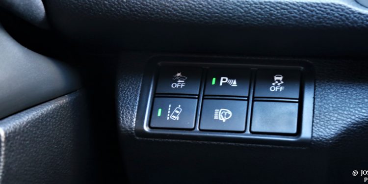 Honda Civic Sedan 1.5 VTEC Turbo Executive: Performance "disfarçada"! 60