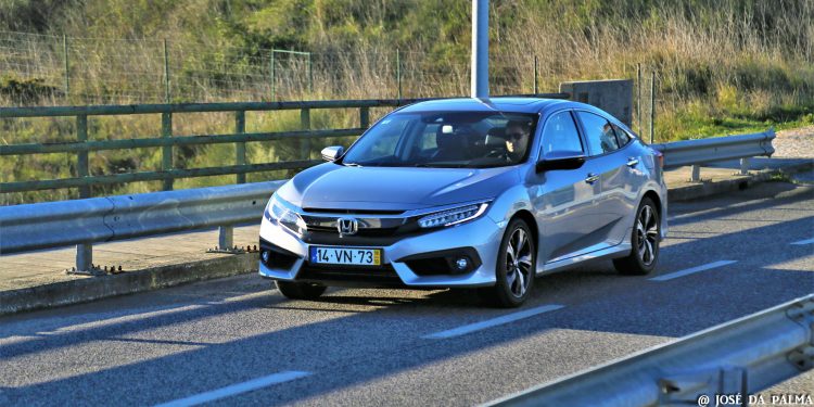 Honda Civic Sedan 1.5 VTEC Turbo Executive: Performance "disfarçada"! 55