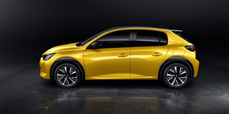 Novo Peugeot 208 revelado! 26