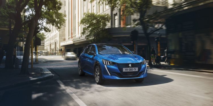 Novo Peugeot 208 revelado! 23