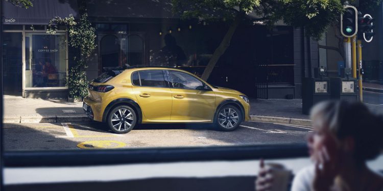 Novo Peugeot 208 revelado! 78