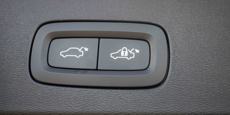 Volvo V60 D4 Inscription: Design, tecnologia e segurança! 65