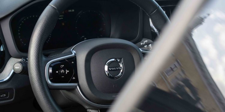 Volvo V60 D4 Inscription: Design, tecnologia e segurança! 54