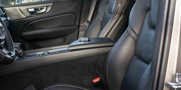 Volvo V60 D4 Inscription: Design, tecnologia e segurança! 56