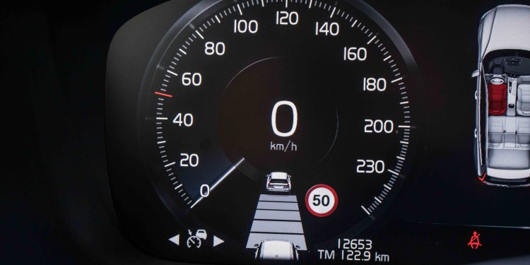 Volvo V60 D4 Inscription: Design, tecnologia e segurança! 38