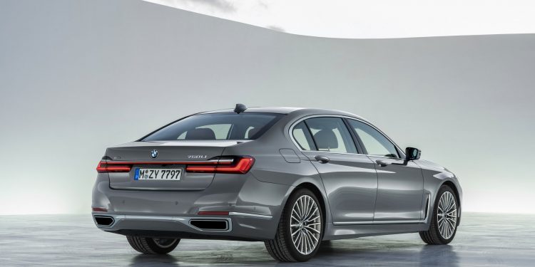 BMW planeia BMW i7 como futura alternativa ao Série 7? 13
