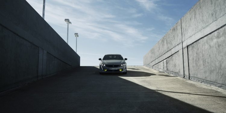 Peugeot 508 Sport Engeneered dos 0 aos 100km/h em 4,3 segundos! 23