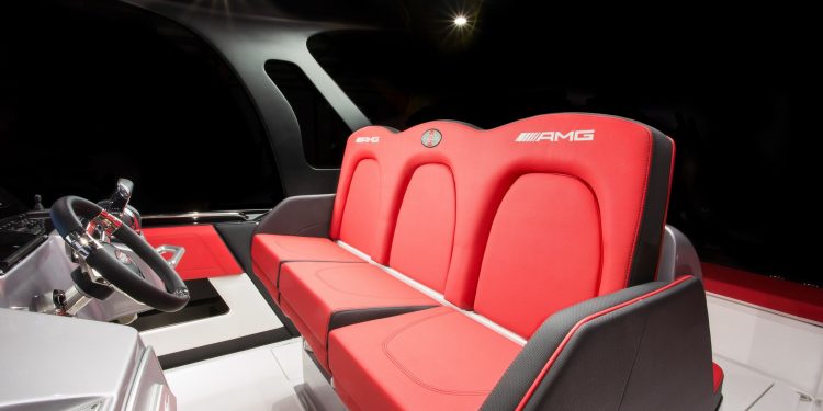 Mercedes AMG GT 63 S 4 Portas Coupe serve de inspiração a um barco com 1600cv! 13