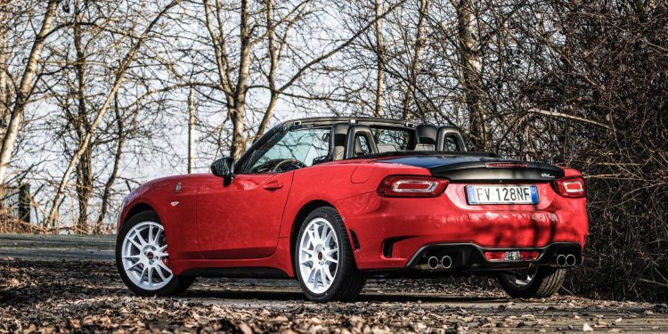 Prémios internacionais para a Abarth 18