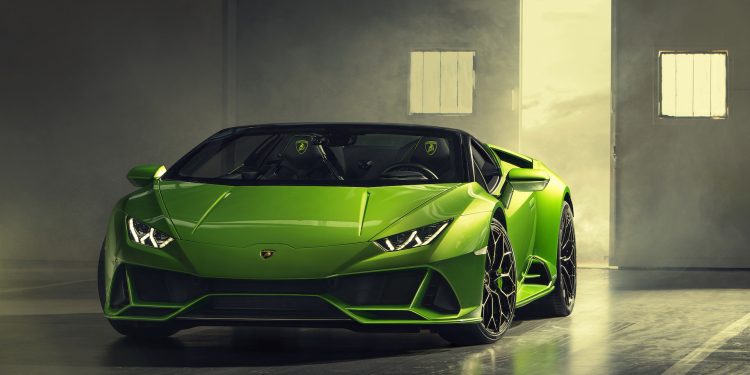 Lamborghini Huracán Evo perde a cabeça com versão Spyder! 27