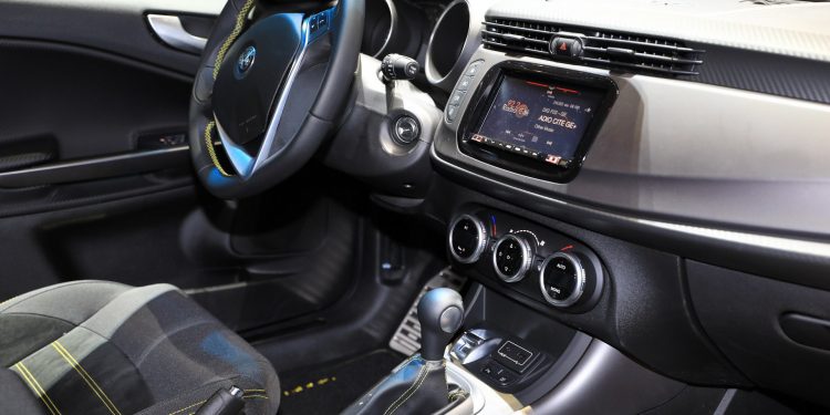 Alfa Romeo Giulietta recebe algumas actualizações em Genebra! 35