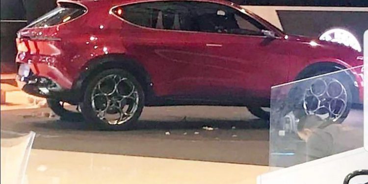 Alfa Romeo Tonale: O SUV Compacto que todos querem conhecer! 18
