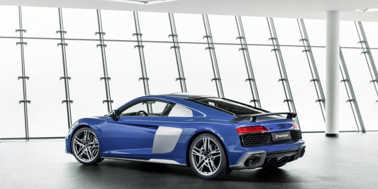 O Audi R8 Coupé e Cabrio recebe facelift e dezenas de fotos! 86