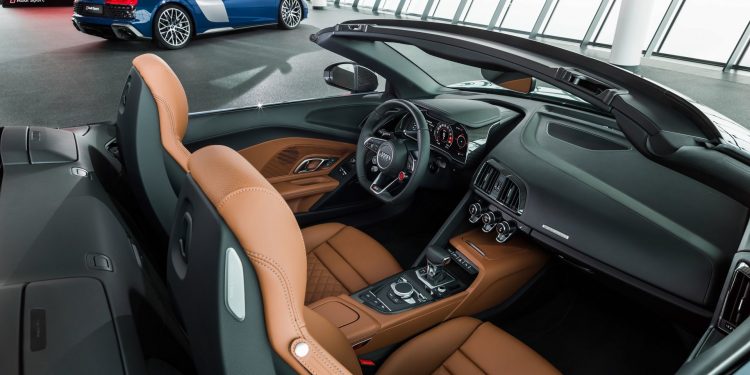 O Audi R8 Coupé e Cabrio recebe facelift e dezenas de fotos! 26