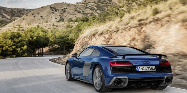 O Audi R8 Coupé e Cabrio recebe facelift e dezenas de fotos! 16