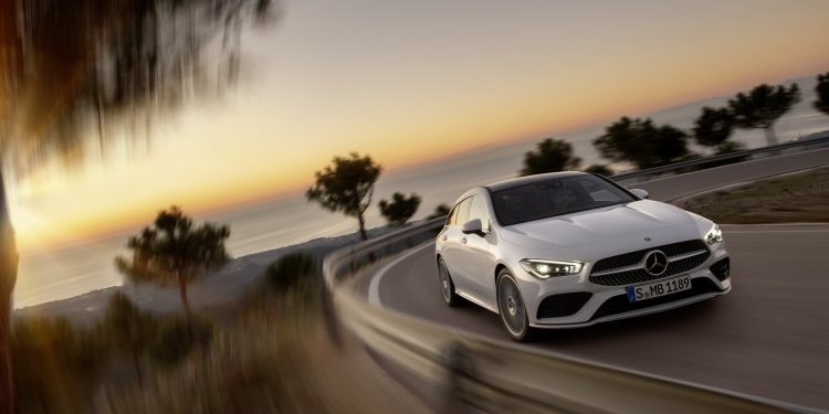 Mercedes CLA Shooting Break revelada! 50