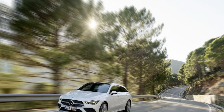 Mercedes CLA Shooting Break revelada! 51