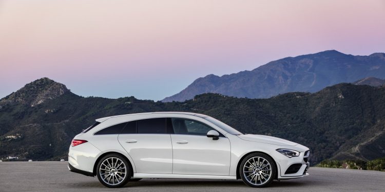 Mercedes CLA Shooting Break revelada! 40