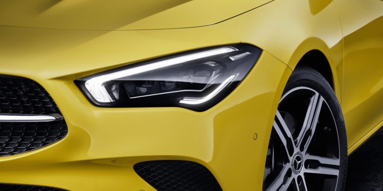 Mercedes CLA Shooting Break revelada! 36