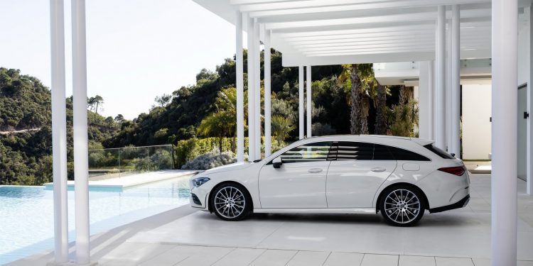 Mercedes CLA Shooting Break revelada! 28