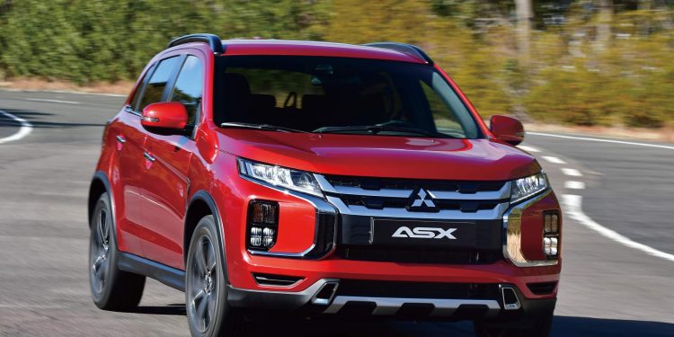 Novo Mitsubishi ASX surge em Genebra! 13