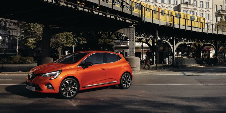 Renault Clio recheado de novas motorizações e versão híbrida! 23