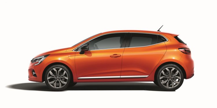 Renault Clio recheado de novas motorizações e versão híbrida! 22