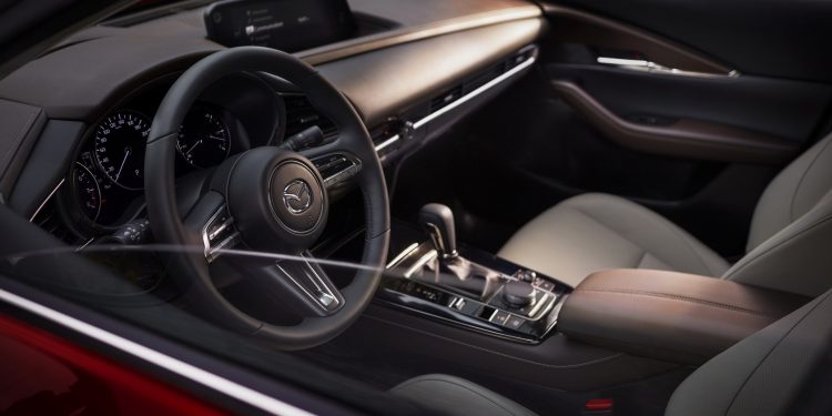 CX-30 é o novo SUV da Mazda e foi apresentado em Genebra! 19