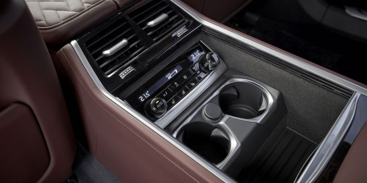 BMW lança galeria de imagens do novo BMW Série 7 em Faro! 43