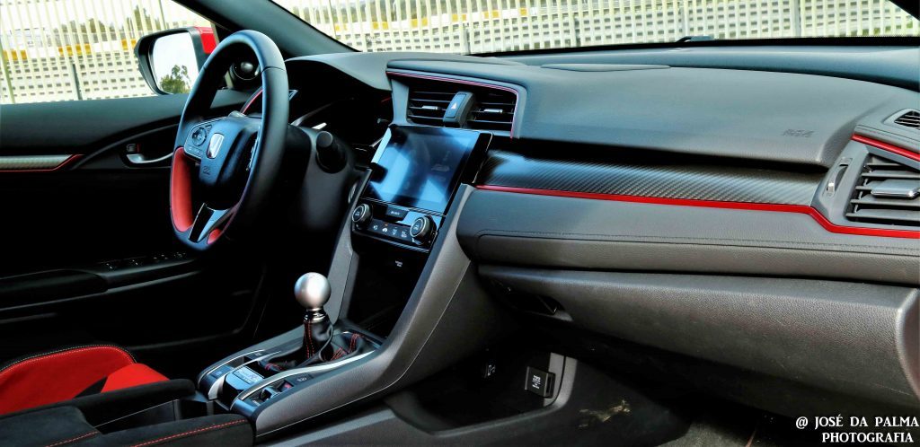 Honda Civic Type-R volta a Nurburgring! 18