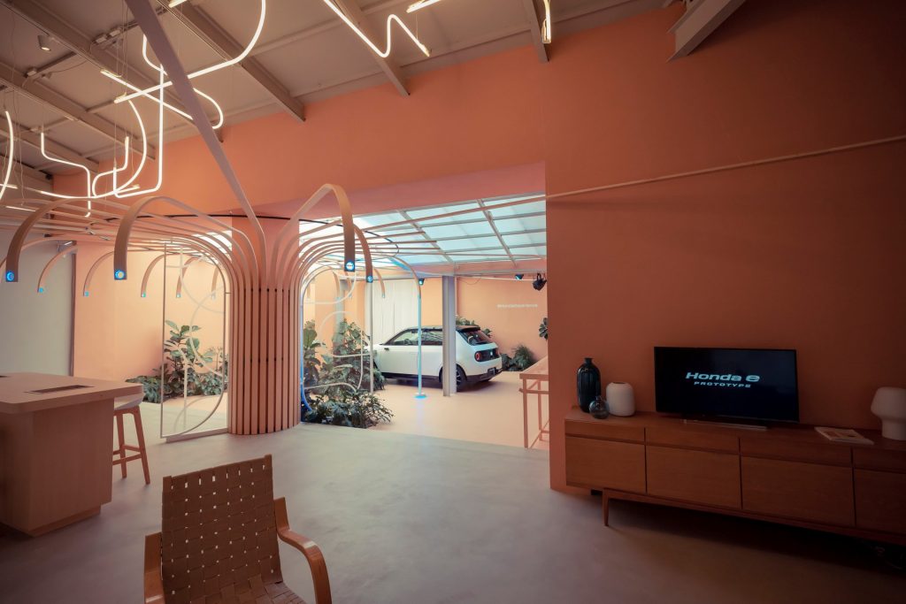 Honda e-Prototype marca presença na semana de design de Milão! 16