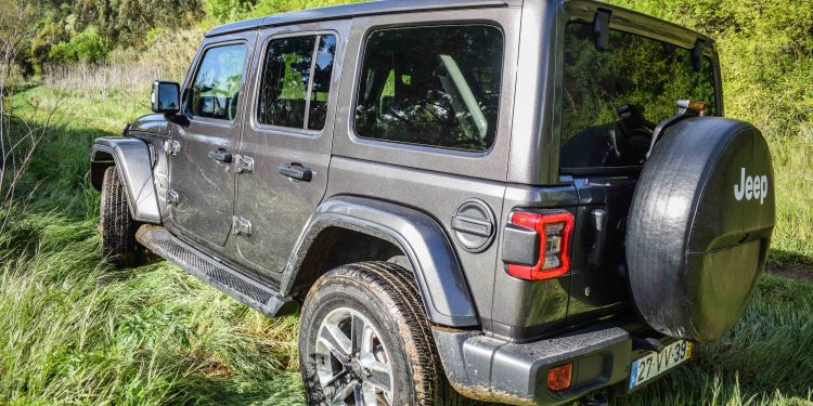 Jeep Wrangler Sahara 2.2 Multijet: A BAJA do dia-a-dia! 50