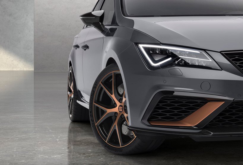 Novo Cupra Leon Plug-In Hybrid chega em 2020 com 240cv! 15