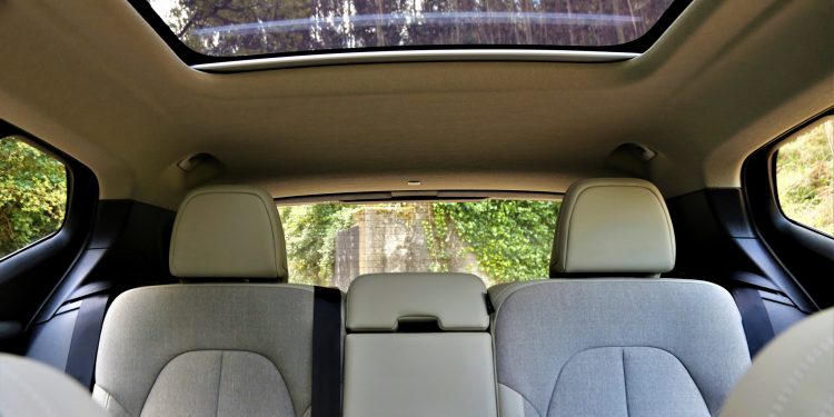 Volvo XC40 T3 Tech Edition Momentum: Um SUV sem complicações! 37