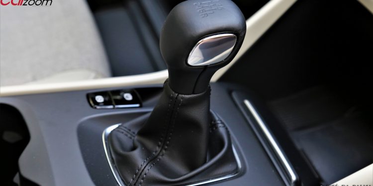 Volvo XC40 T3 Tech Edition Momentum: Um SUV sem complicações! 36