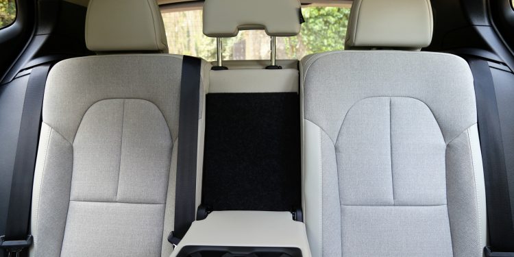 Volvo XC40 T3 Tech Edition Momentum: Um SUV sem complicações! 34