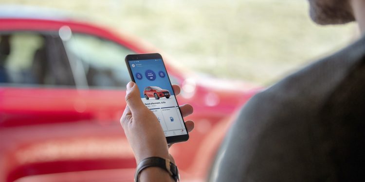 Novo Ford Kuga surge com 3 motorizações electrificadas! 26