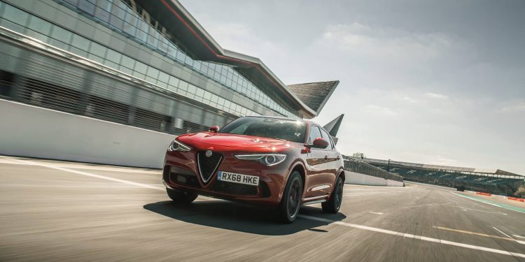 Alfa Romeo Stelvio Quadrifoglio bate recordes em vários circuitos do Reino Unido! 13