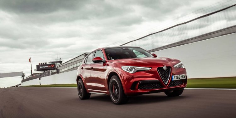 Alfa Romeo Stelvio Quadrifoglio bate recordes em vários circuitos do Reino Unido! 15