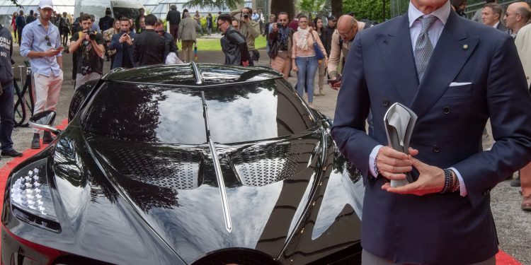 Bugatti Voiture Noire ganha prémio de design no Concorso d’Eleganza! 16