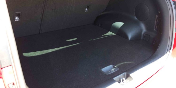 KIA Sportage 1.6 CRDi TX: Acessível e requintado! 53