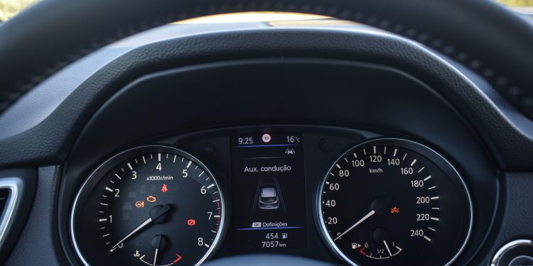 Nissan Qashqai 1.3 DIG-T 140 N-Connecta: O best-seller recebe novos argumentos. 27