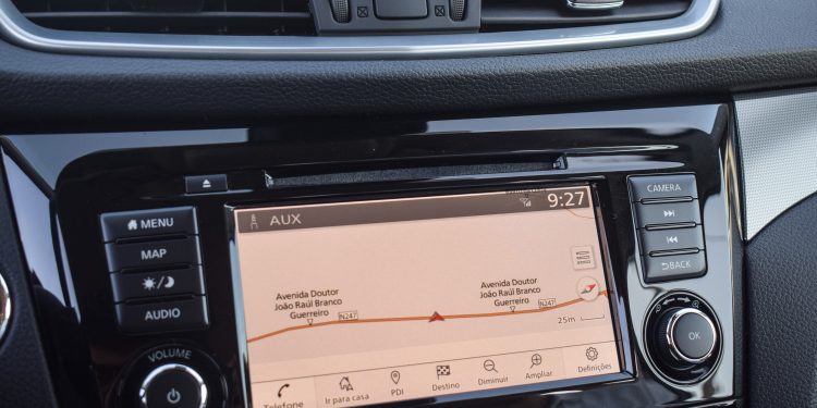 Nissan Qashqai 1.3 DIG-T 140 N-Connecta: O best-seller recebe novos argumentos. 42