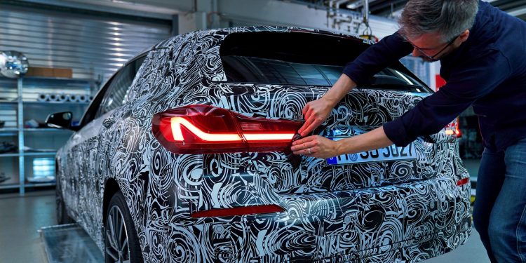 Novo BMW Série 1 aparece pela primeira vez sem camuflagem! 15
